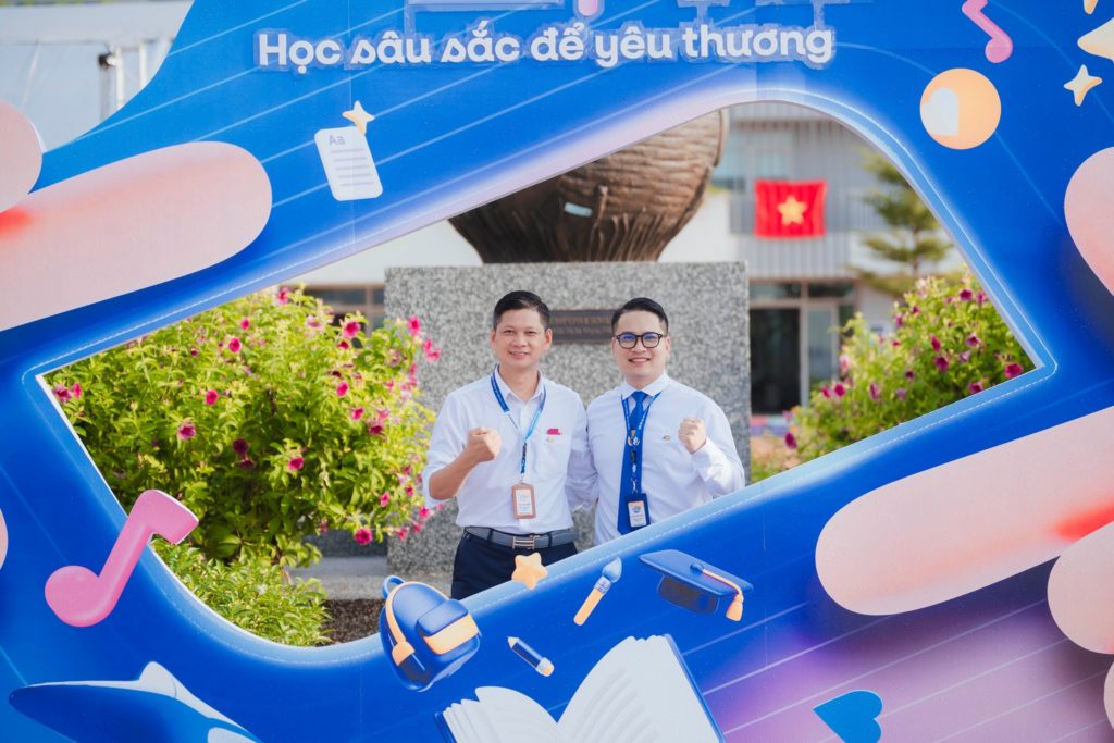 WELCOME BACK TO SCHOOL – CHÀO MỪNG GẦN 1300 HỌC SINH ĐẾN VỚI NĂM HỌC 2025 - 2026 14 1 203
