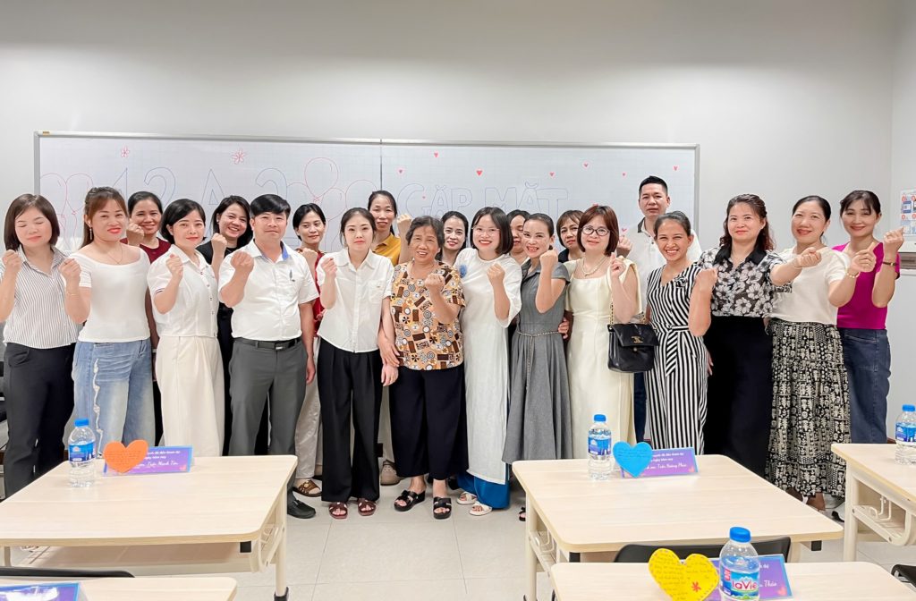 HỌP PHỤ HUYNH ĐẦU NĂM KHỐI 12 – NĂM HỌC 2025 – 2026 14 1 226