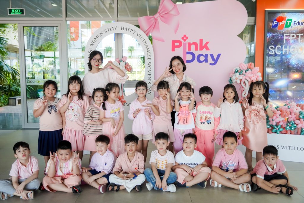 PINK DAY 2025 – GHÉ TRƯỜNG NGÀY HƯỜNG, ĐIỂM TÔ SẮC HƯỜNG TẠI FPT SCHOOL HÀ NAM 14 1 231