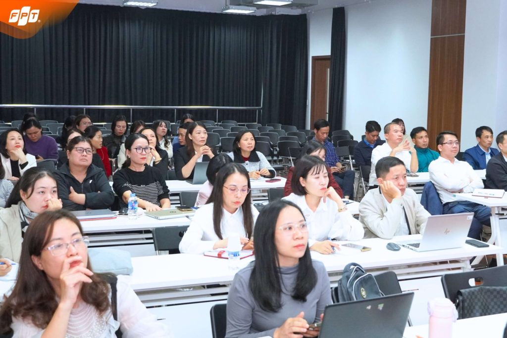 FPT School Hà Nam đồng hành tổ chức sinh hoạt chuyên môn Cụm THPT số 16 – Đẩy mạnh ứng dụng AI trong giáo dục 15 2 178