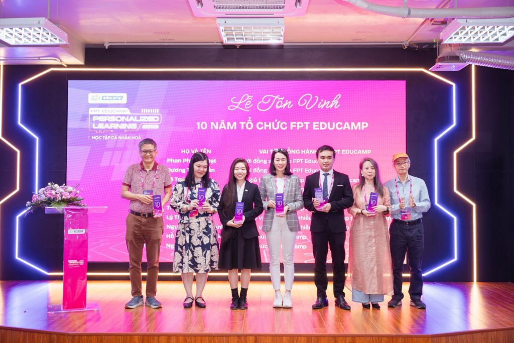 FPT EDUCAMP 2025 – “MỞ CỬA” HỌC TẬP CÁ NHÂN HÓA, VỀ VỚI BẢN CHẤT CỦA GIÁO DỤC CÁ NHÂN 18 3 175