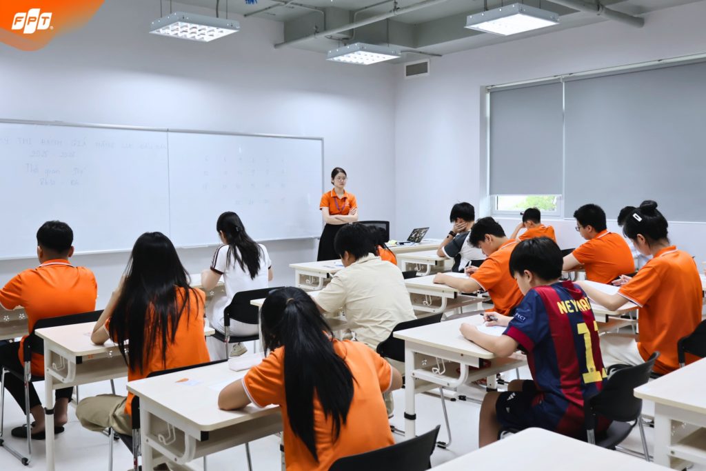 HỌC SINH FPT SCHOOLS HOÀN THÀNH KỲ THI “KHẢO SÁT NĂNG LỰC MÔN TIẾNG ANH” ĐẦU NĂM HỌC 2025–2026 16 3.1