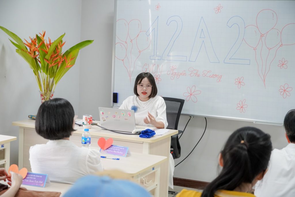 HỌP PHỤ HUYNH ĐẦU NĂM KHỐI 12 – NĂM HỌC 2025 – 2026 17 4 140