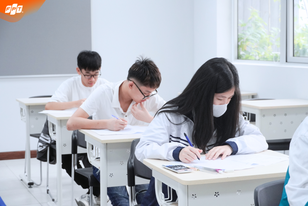 CHÚC MỪNG CÁC SĨ TỬ ĐÃ HOÀN THÀNH KỲ THI ĐẦU VÀO NGÀY 27/4/2025! 17 4 25