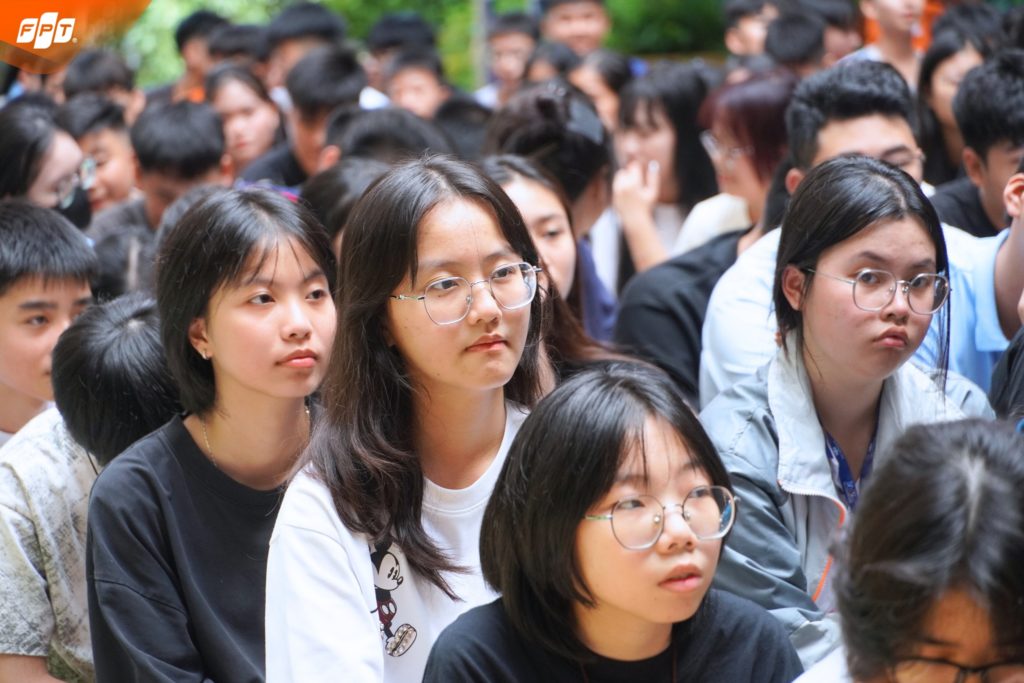 FPT SCHOOL HÀ NAM TẬP HUẤN CHĂM SÓC SỨC KHOẺ TINH THẦN CHO HỌC SINH THCS & THPT 18 5 109