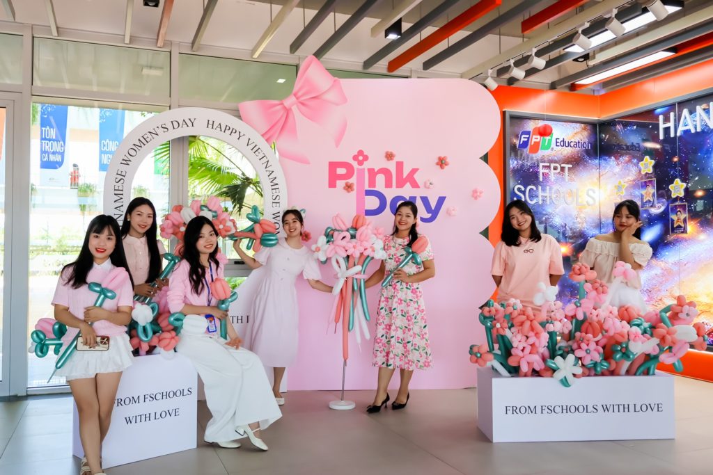 PINK DAY 2025 – GHÉ TRƯỜNG NGÀY HƯỜNG, ĐIỂM TÔ SẮC HƯỜNG TẠI FPT SCHOOL HÀ NAM 18 5 125