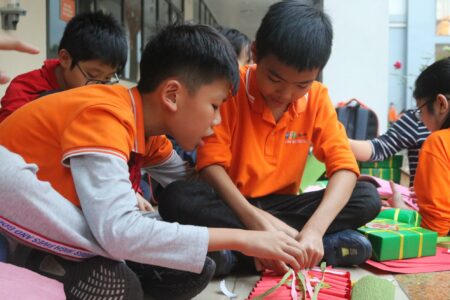 Các hoạt động ngoại khóa ở bậc Tiểu học hướng học sinh xây dựng suy nghĩ, cảm xúc và hành vi tích cực