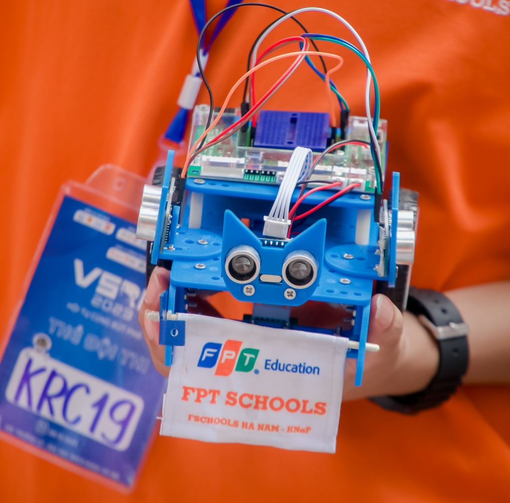 Robot thi đấu của đội HNaP - FPT Schools Hà Nam