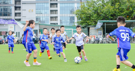 Bùng cháy đam mê môn thể thao vua tại FPT Schools