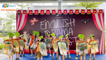Sân khấu hóa Tiếng Anh bùng nổ cùng học sinh FPT School Hà Nam