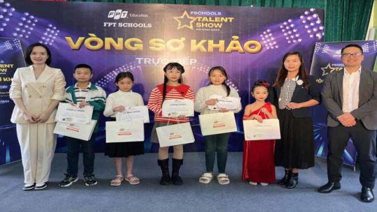 Công bố TOP 15 thí sinh tham dự chung kết Fschools Talent Show Hà Nam 2023 5 Mỗi bạn nhỏ mang đến 1 màu sắc, 1 cảm xúc riêng trong lòng Ban Giám khảo.