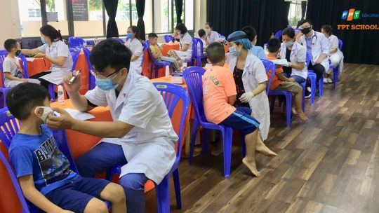 Học sinh FPT khám sức khỏe định kỳ đầu năm học 2020-2021 8 as
