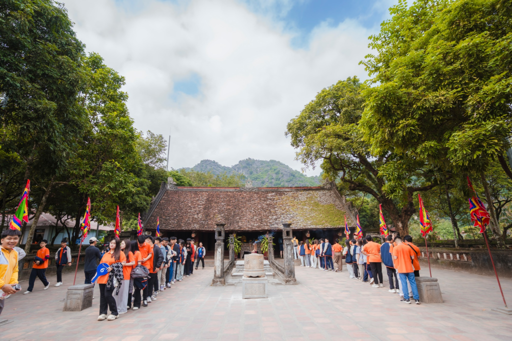 HÀNH TRÌNH KHÁM PHÁ CỦA KHỐI THPT – MỞ RỘNG HIỂU BIẾT, NUÔI DƯỠNG TỰ HÀO 14 image 16