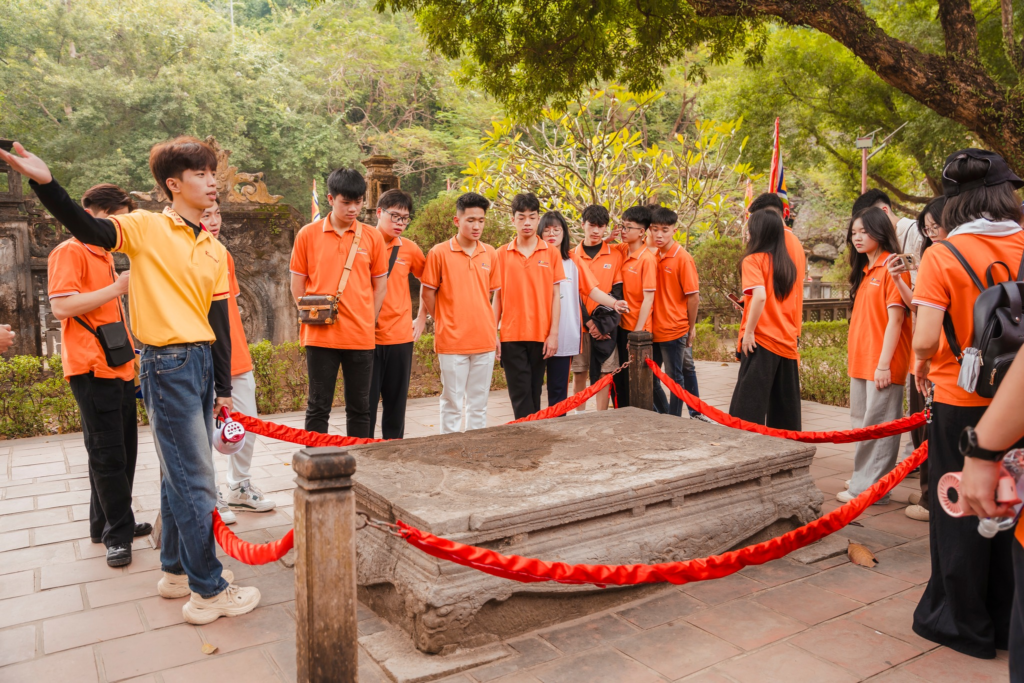 HÀNH TRÌNH KHÁM PHÁ CỦA KHỐI THPT – MỞ RỘNG HIỂU BIẾT, NUÔI DƯỠNG TỰ HÀO 17 image 19